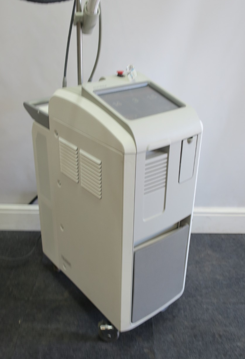 Cutera Excel HR Alexandrite 755 nm Nd:YAG 1064nm Laser Hair Removal Skin Machine12