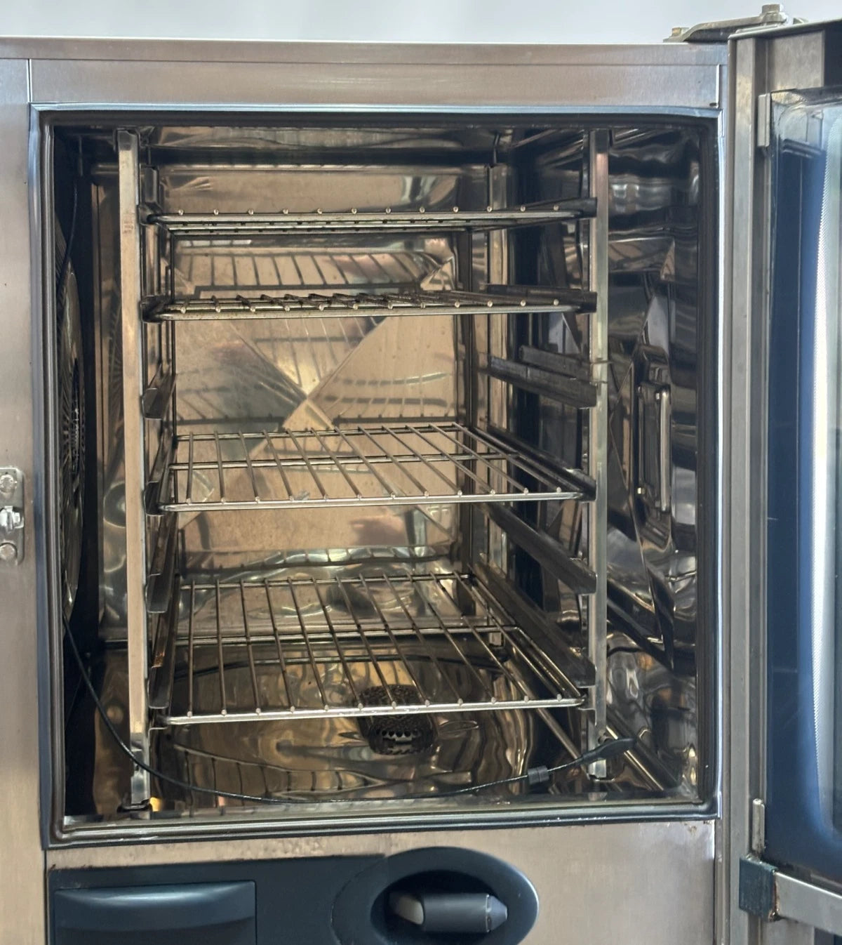 Rational SCC WE 61 Commercial 6 Grid Combi 32A 3-Phase Electric Oven with Stand